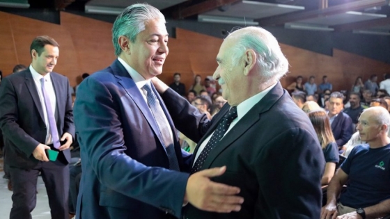 Figueroa lanzó el Plan Forestal con un fuerte llamado a defender los intereses de los neuquinos