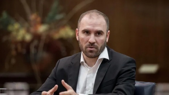 Dolarización récord en 2025: la advertencia de Guzmán