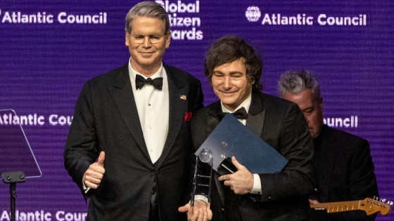 Estados Unidos asegura ganancias por inversión en pesos argentinos y destaca apoyo a Milei