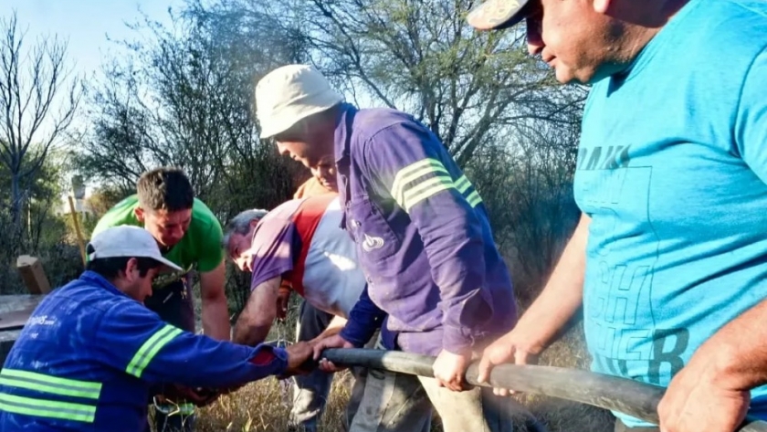 Continúan los trabajos para mejorar el sistema integral de agua potable en Chamical