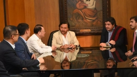 Ganfeng Lithium anunció en Salta un proyecto de litio por US$2.000 millones en Pozuelos–Pastos Grandes