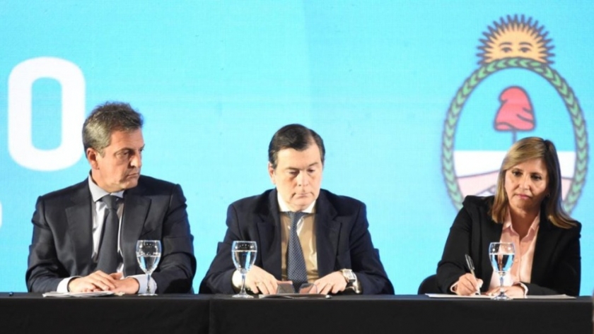 Acta compromiso para la creación del Centro Ambiental