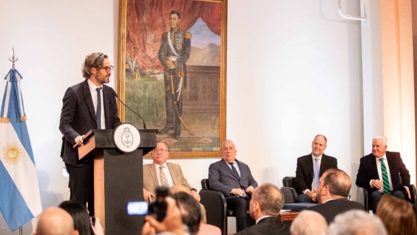 Cafiero participó en el Encuentro Nacional de líderes evangélicos y destacó el trabajo social y humanitario que llevan adelante