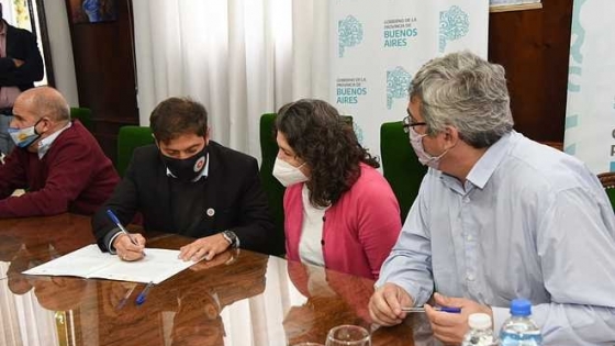 Kicillof, Rodríguez e intendentes firmaron convenios para la construcción de un Mercado Concentrador Frutihortícola y dos frigoríficos