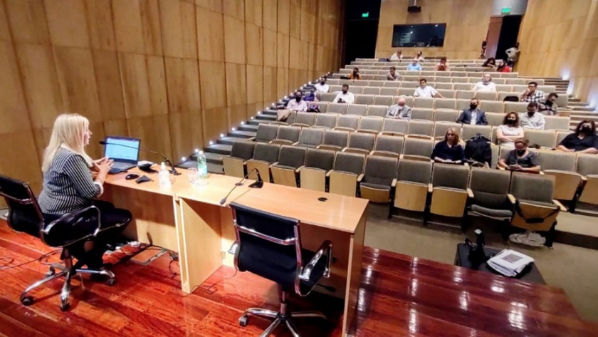 Emprendedores que usen materiales reciclables podrán conocer sobre herramientas para mejorar sus ventas