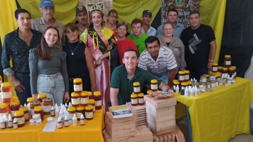 Agro: Las mieles de misiones premiadas nuevamente en el concurso internacional expo maciá 2024