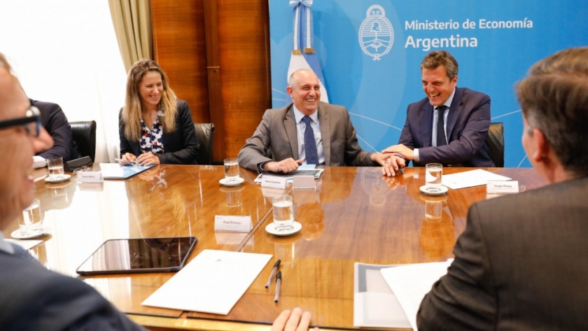 Belgrano Sur: Se firmó el préstamo del Banco Mundial para modernizar la línea ferroviaria
