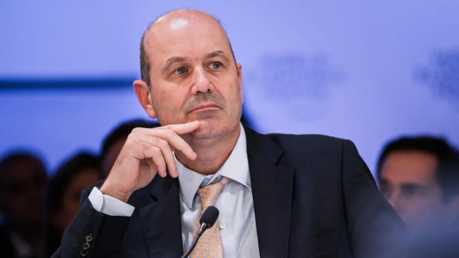 Sturzenegger destacó la actualización del régimen de vacunas bovinas como un avance en libertad y eficiencia productiva