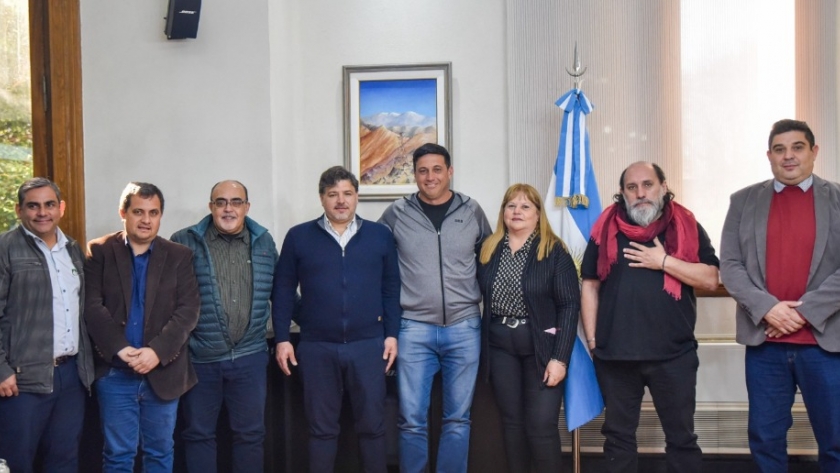 Destinan 40 millones de pesos para irrigar áreas tabacaleras en Chaco y Corrientes