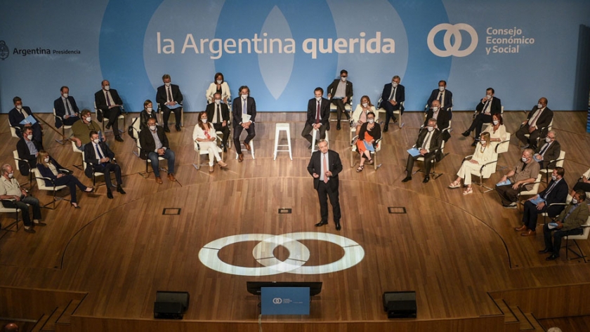 El Presidente convocó a "hacer una sociedad más justa" en la que "apostemos al diálogo y a construir el futuro entre todos"