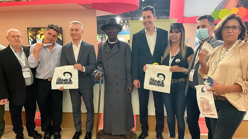 Calvo en la FIT: “Es nuestra responsabilidad acompañar a la industria del turismo en Córdoba”