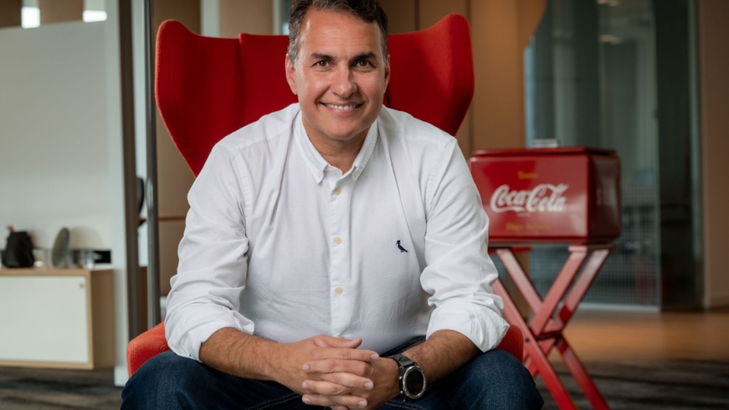 Coca-Cola FEMSA inaugura en Tres de Febrero un nuevo centro de distribución impulsado por energía solar y beneficios fiscales