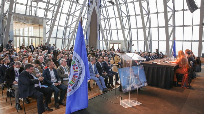Guerrera en la Conferencia Hemisférica de Hidrovías: “Queremos que esta vía navegable troncal integre al turismo, a la producción, a nuestro país y a toda la región”