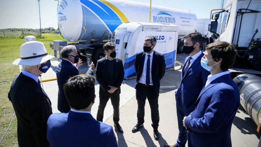 Kicillof participó de un anuncio de inversiones para la generación y transporte de gas licuado