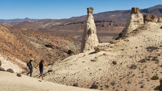 Piedra Parada: El gigante solitario que desafía la estepa patagónica