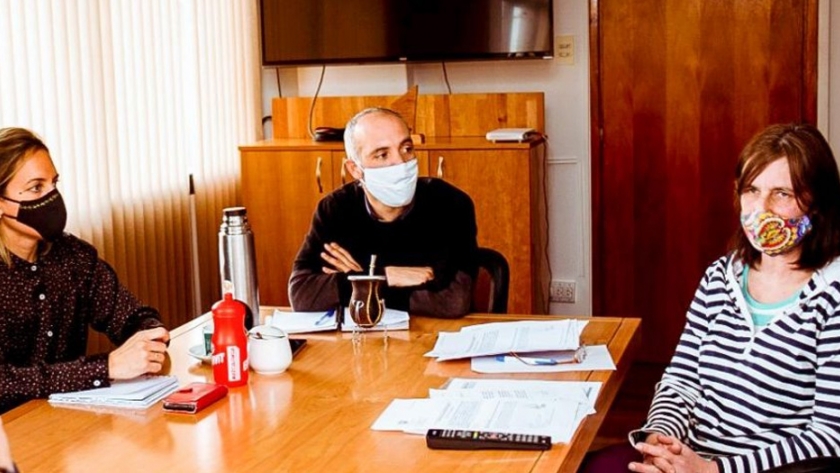 Ambiente y la Fundación Garrahan avanzan en las gestiones para el envío de reciclables a Buenos Aires