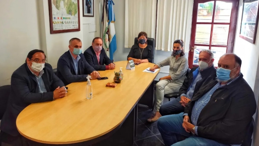 Ambiente y la Unión Industrial coincidieron en la urgencia de la lucha contra el cambio climático
