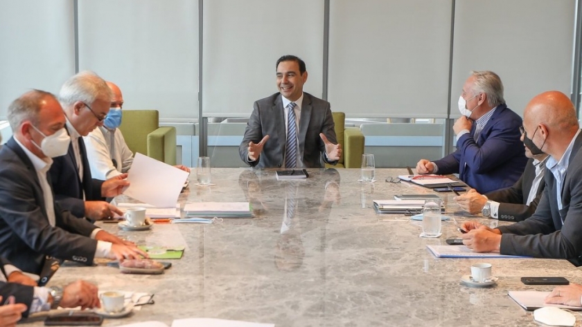 Valdés reunió a su gabinete para diagramar políticas públicas para el 2022