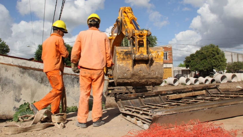 Merlo: continúa a buen ritmo la obra hidráulica del Arroyo Salguero