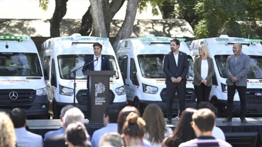 La Provincia entrega 199 nuevas ambulancias que fortalecerán la gestión de emergencias bonaerense