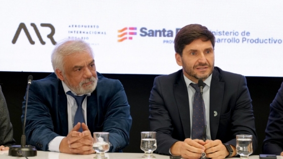 Pullaro sobre Exporta Simple: “Rompimos el monopolio de Ezeiza y tenemos el primer aeropuerto que exporta desde el interior del país”