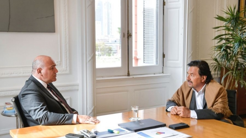 El Gobernador se reunió con el Jefe de Gabinete y el Ministro del Interior de Nación