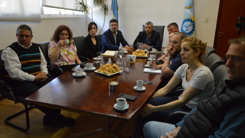 Chubut y Nación avanzan con la creación del Área Marina Protegida “Frente Valdés”