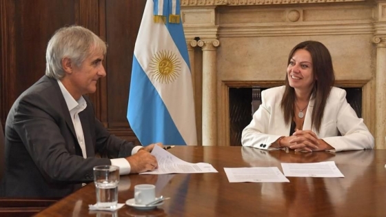 La ministra de Capital Humano, Sandra Pettovello, firmó un acuerdo con Cáritas Argentina