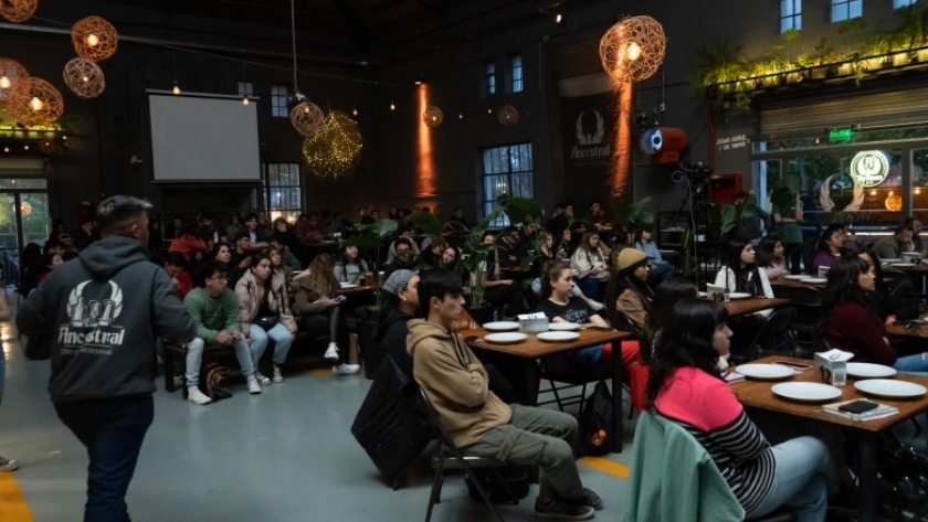Semana de Juventudes: brindaron talleres de capacitación a emprendedores