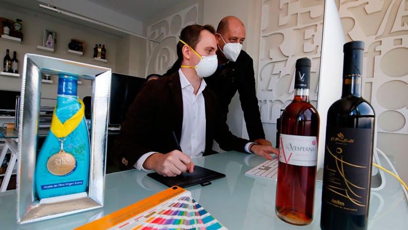 Al Margen, una compañía líder en el packaging cordobés que se adapta a los nuevos tiempos