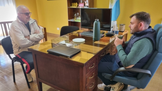 El intendente Bouvier trasladó su despacho a Carabelas y Rafael Obligado para escuchar a los vecinos