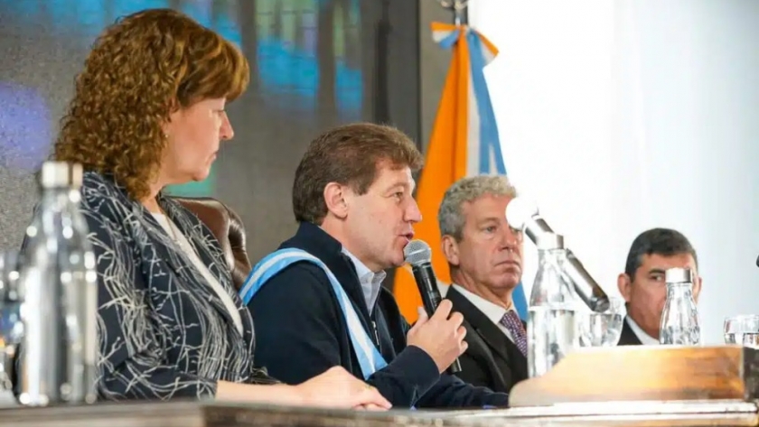 “Nuestros jóvenes necesitan todas las oportunidades para desarrollarse”