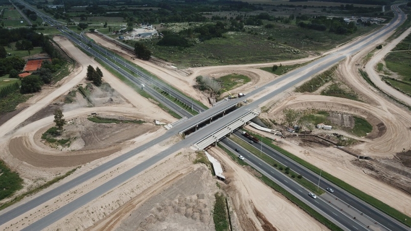 En 1.339 días de gestión, el Ministerio de Obras Públicas finalizó 3.708 obras en todo el país