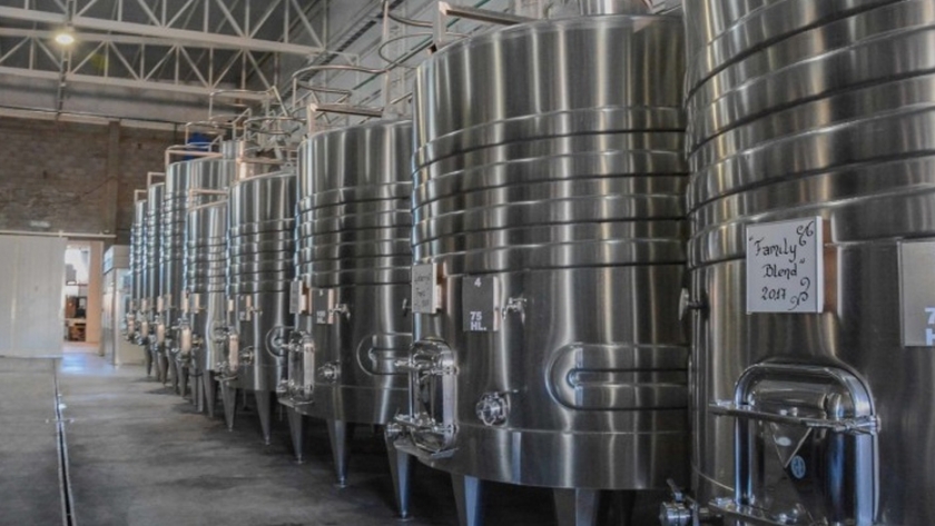 San Juan y Mendoza firmaron el acuerdo de diversificación vitivinícola