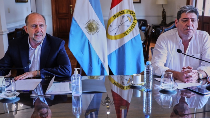 Perotti analizó la puesta en marcha de la Hidrovía con entidades de la producción de Santa Fe y la región