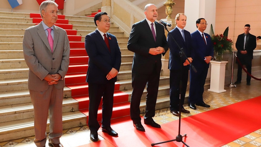 Crearon la Cámara de Comercio de la Región Centro y Vietnam