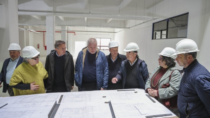 Katopodis y Perczyk recorrieron las obras en la Universidad Nacional de las Artes