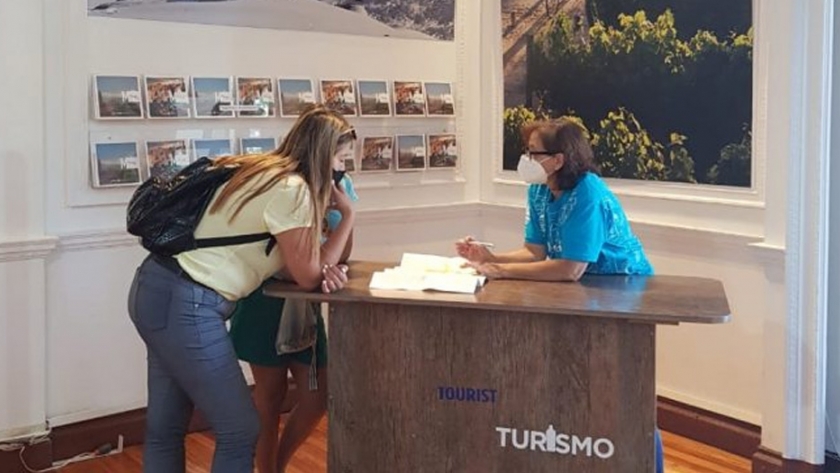 Punto Turista: el espacio de atención turística en el corazón de Mendoza