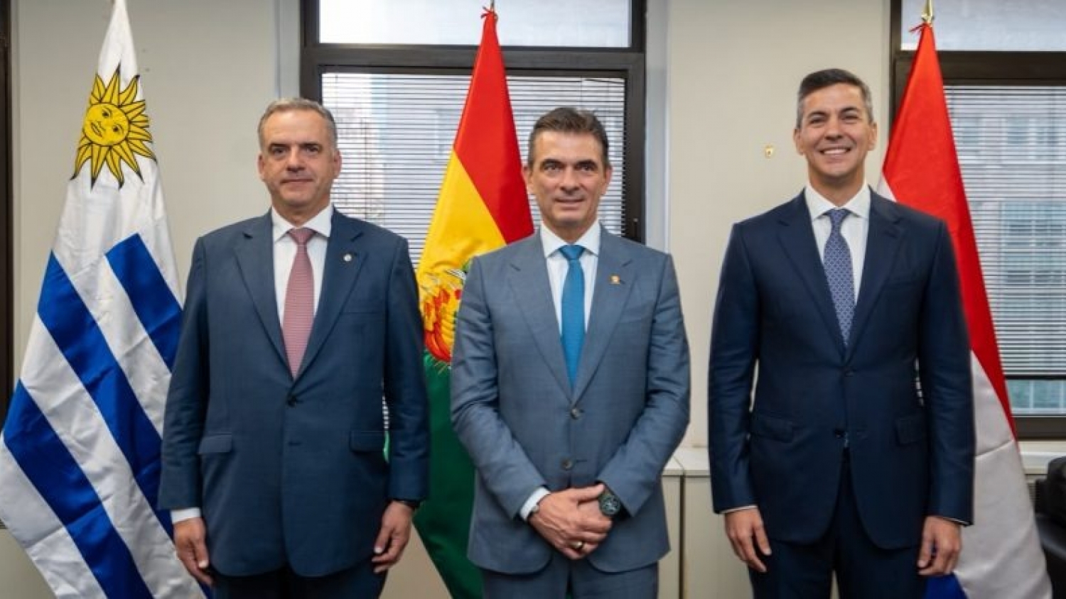 Bolivia, Paraguay y Uruguay impulsan la Hidrovía regional