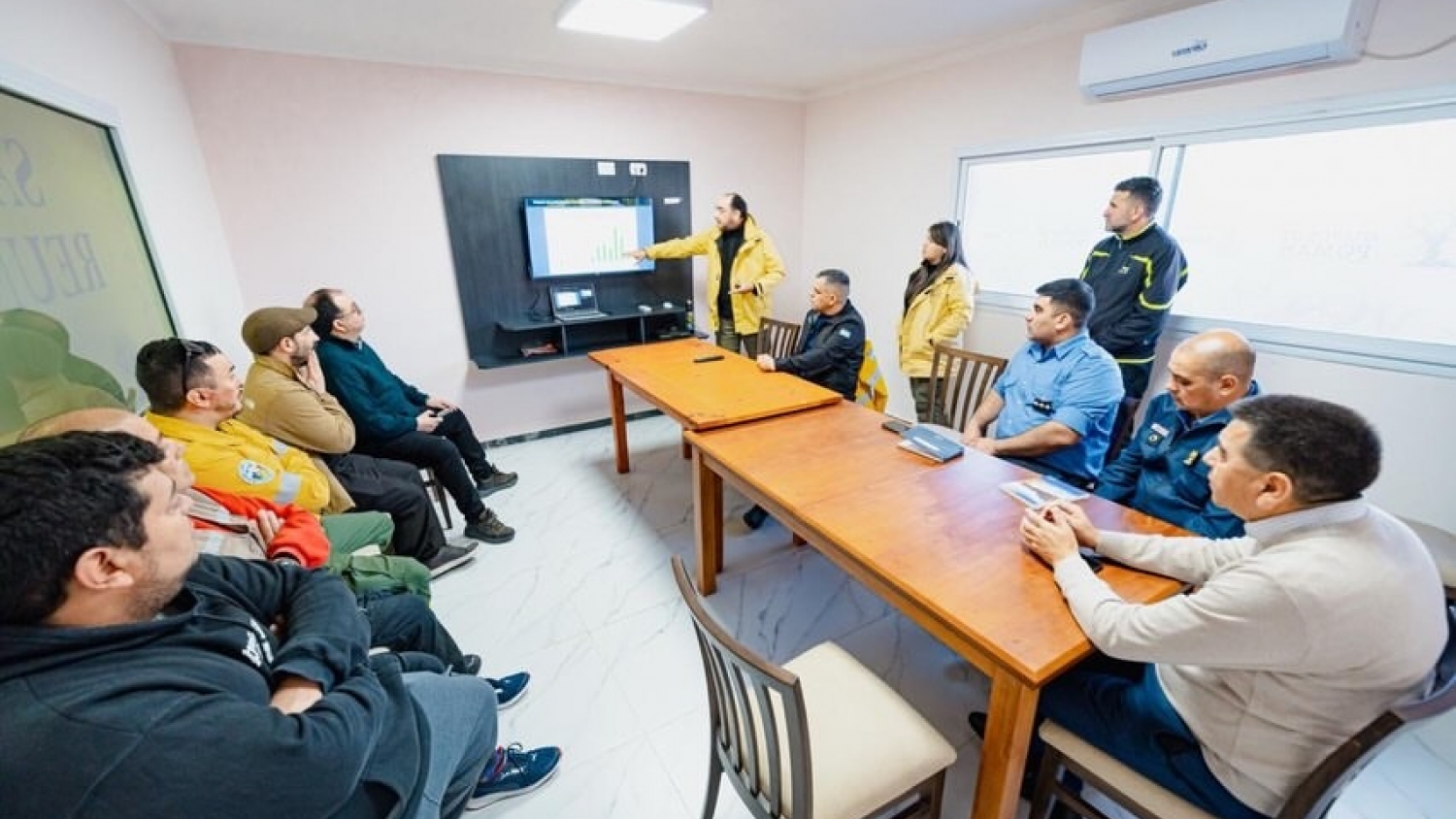 Pomán refuerza prevención de incendios rurales