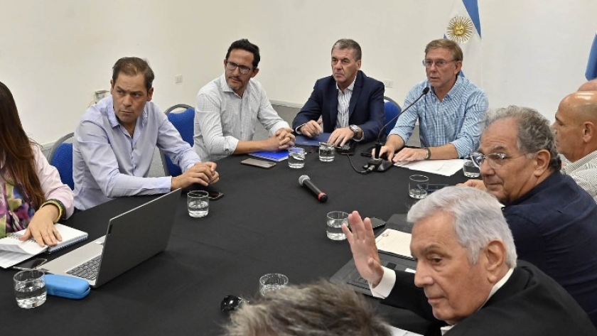 Provincia y Nación trabajan junto con los productores para recuperar el status sanitario de la exportación avicola