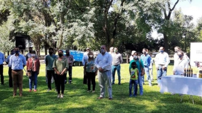 En Trancas se hizo entrega de los beneficios para fortalecer la actividad ovina y caprina