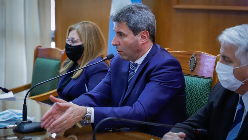 Uñac presentó una nueva edición del Premio Provincial a la Calidad