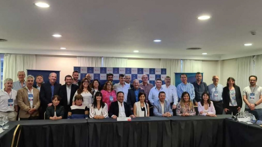 Temas sobre gestión hídrica de Corrientes fueron tratados en la asamblea del COHIFE