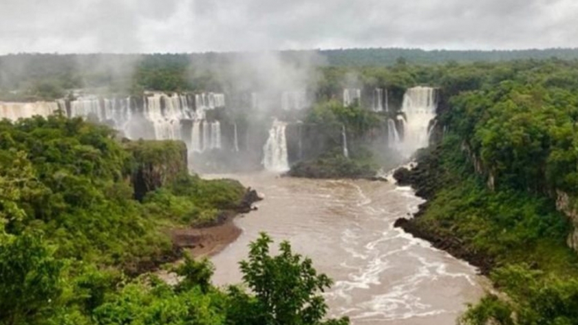El caudal de las Cataratas volvió a la normalidad