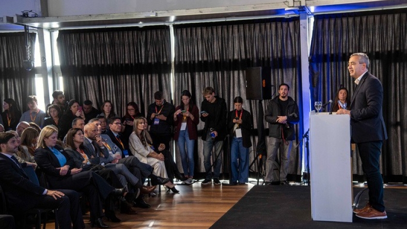 Con autonomía, Javkin se da por satisfecho