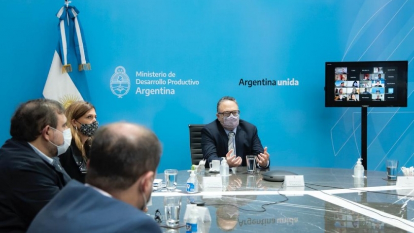 Kulfas se reunió con empresas de Economía del Conocimiento para coordinar sus planes de expansión con políticas federales