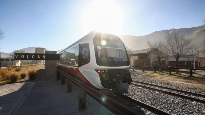 Jujuy: se puso en marcha el Tren Solar de la Quebrada