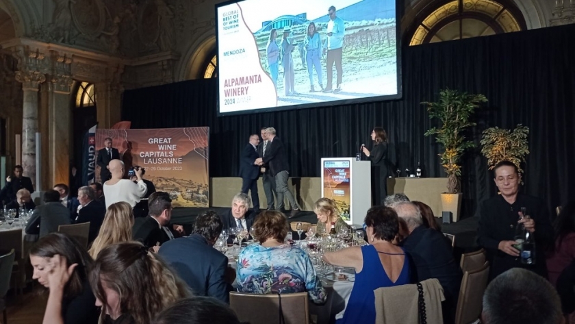 Mendoza obtiene el oro internacional de los Best Of en sustentabilidad por la Bodega Alpamanta