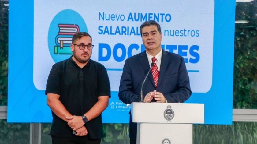 Capitanich anunció un nuevo aumento salarial para docentes: “cumplimos la meta que nos propusimos, que los salarios le ganen a la inflación”